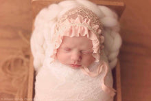 Load image into Gallery viewer, Lace Bonnet in Blush Pink