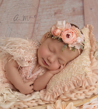 Load image into Gallery viewer, Blush Pink Floral Headband