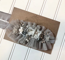 Load image into Gallery viewer, Floral Elastic Tieback in Gray